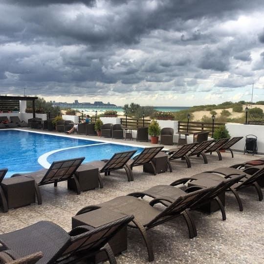 Отель "Ла Мелия" / "La Melia"